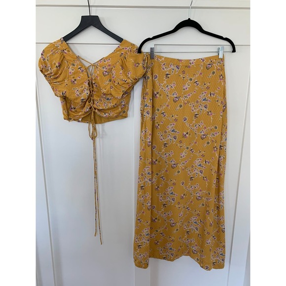 Free People Talia Two Piece Set in Turmeric Small Skirt Top Floral Drawstring - Picture 3 of 5